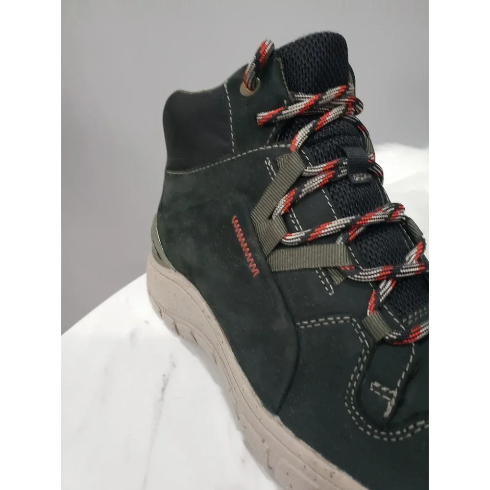 NEW NO BOX 7 WIDE Clarks Hiking Boots Wave Summit AP Waterproof Comfort Women's